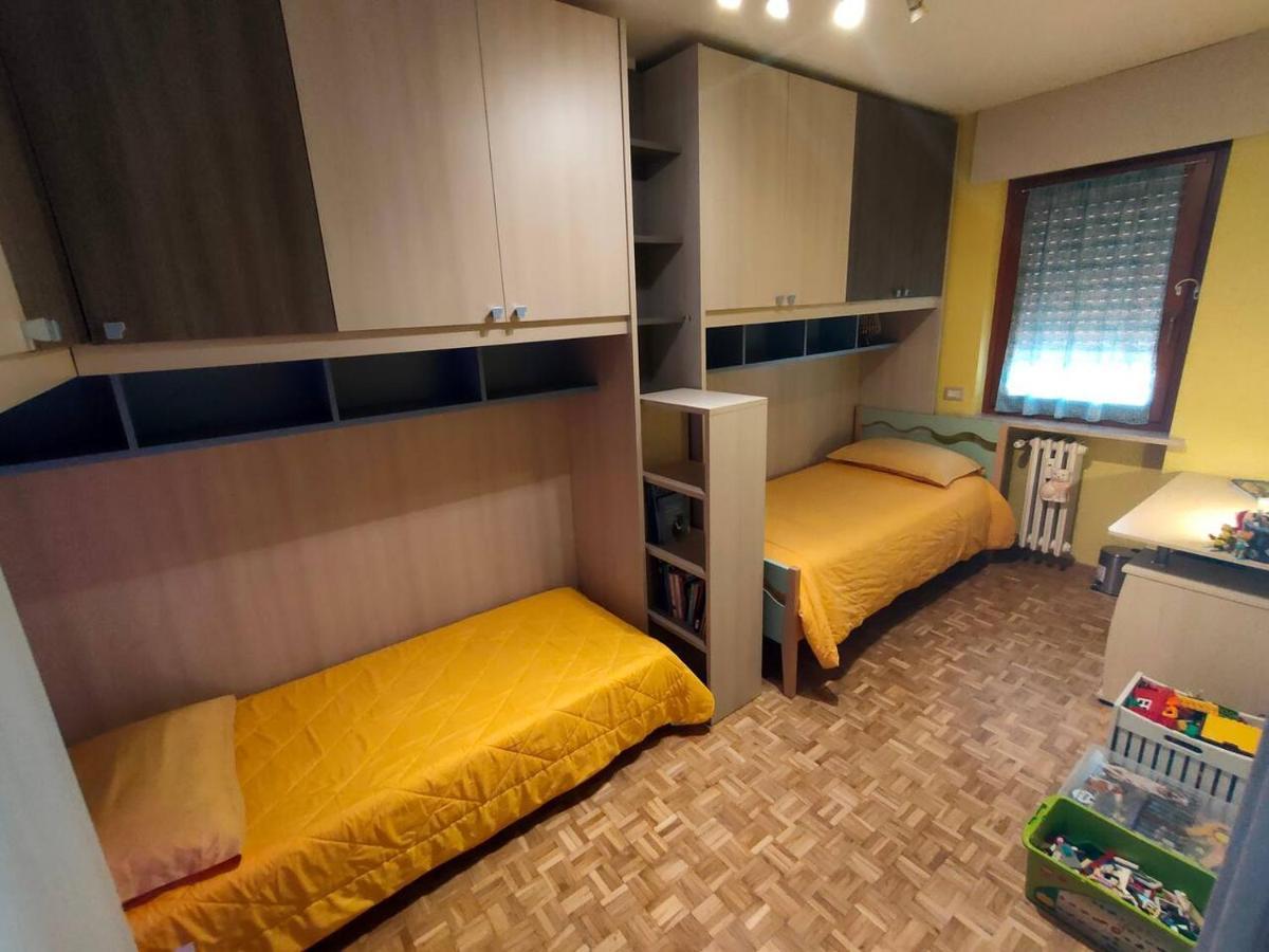 Appartamento Chentre En Ville - A 2 Passi Dal Centro - Parcheggio Gratuito - Cir-Vda-Aosta-0073 Exterior foto