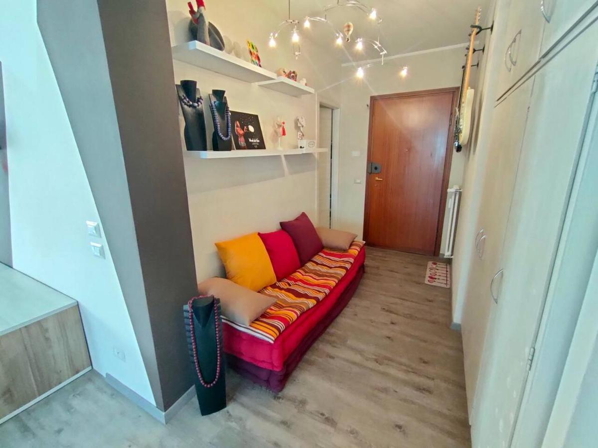 Appartamento Chentre En Ville - A 2 Passi Dal Centro - Parcheggio Gratuito - Cir-Vda-Aosta-0073 Exterior foto